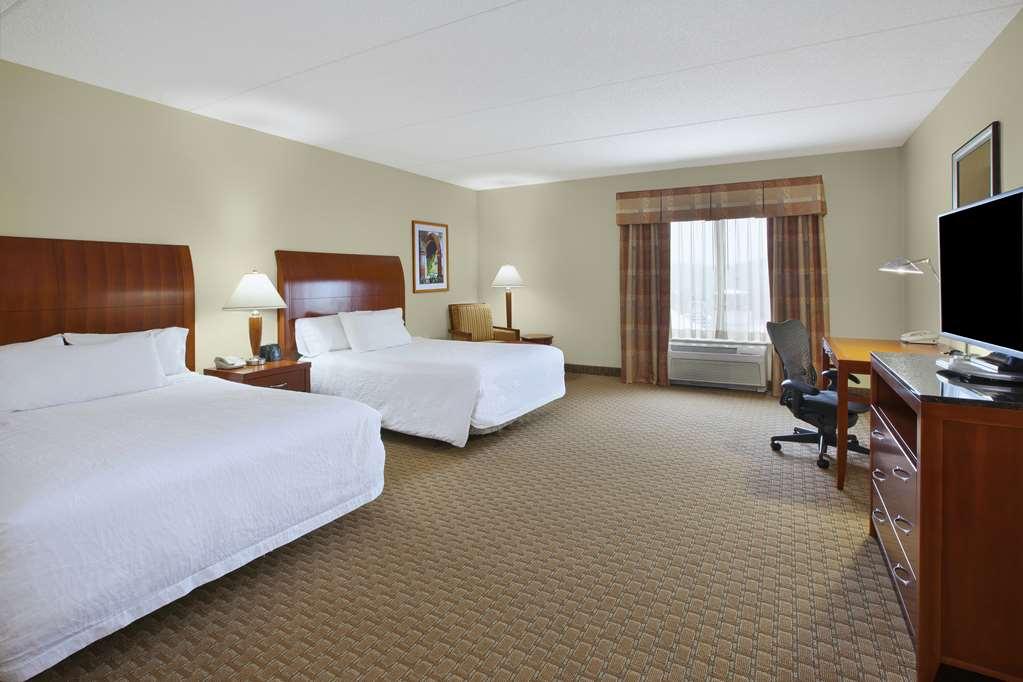 Hilton Garden Inn Clarksburg Quarto foto